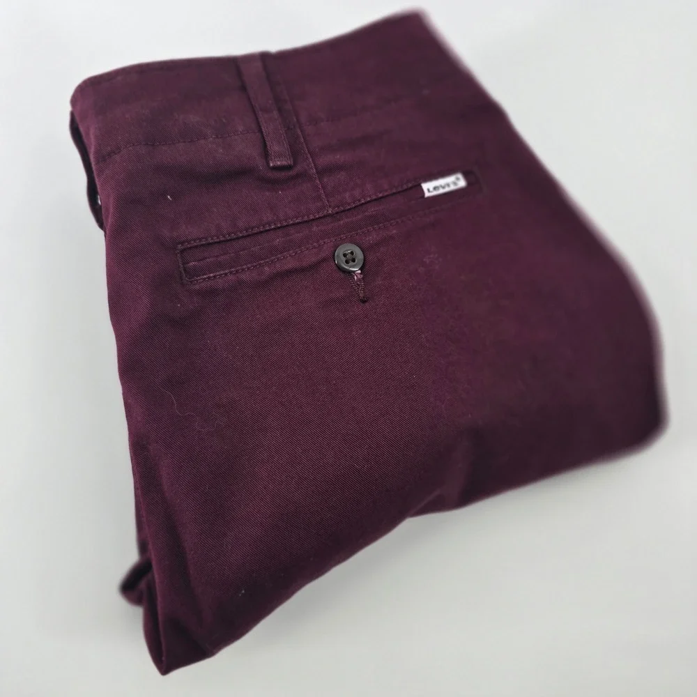 Levis Chino Pants Mens 32x27 Burgundy Straight Leg Cotton Twill Casual Trousers
